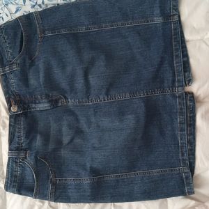 Thalia Sodi denim.skirt size 15/16